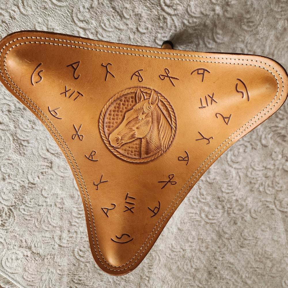 Vintage Leather Tripod Stool with Horse Design Hand Tooled - Picture 10 of 12